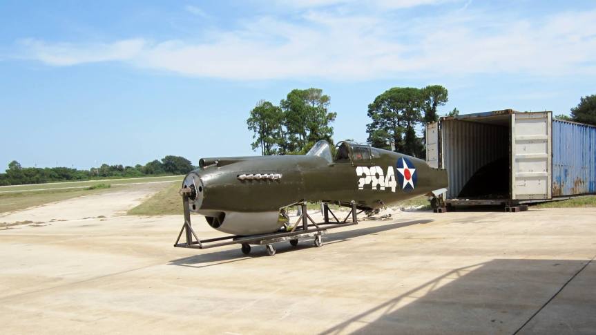 CF_P-40B at AAS_25 AUG 14